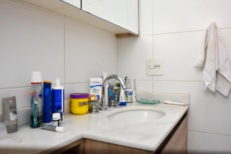 Apartamento à venda com 97m², 2 quartos e 2 vagasbanheiro suite 2