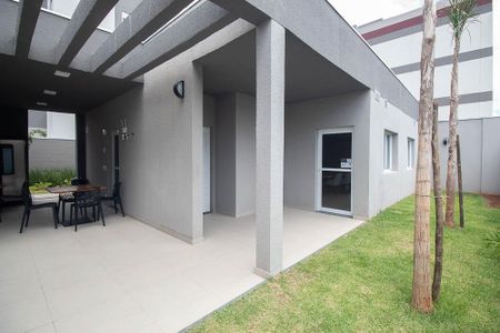 Apartamento para alugar com 46m², 2 quartos e 1 vaga Apartamento para alugar com 46m², 2 quartos e 1 vagaÁrea comum - Churrasqueira