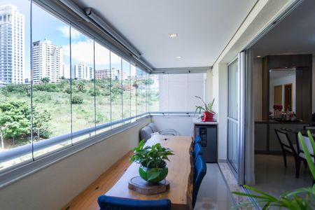 Apartamento à venda com 136m², 3 quartos e 3 vagasVaranda da Sala