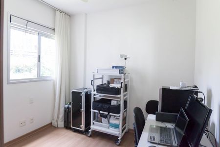 Apartamento à venda com 136m², 3 quartos e 3 vagasquarto 2