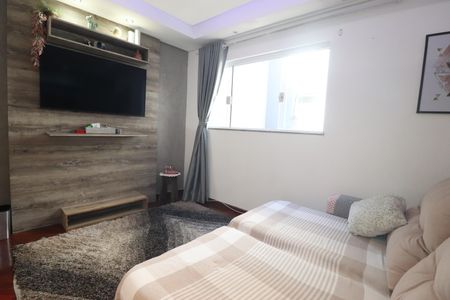 Apartamento à venda com 140m², 3 quartos e 2 vagasSala
