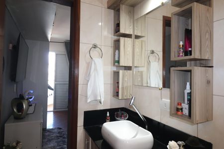 Apartamento à venda com 140m², 3 quartos e 2 vagasBanheiro Quarto 1 suíte