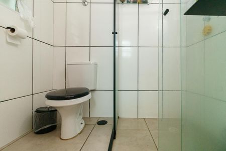 Banheiro de casa à venda com 2 quartos, 110m² em Vila Constança, São Paulo