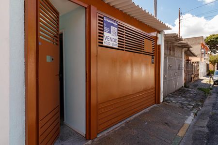Casa à venda com 110m², 2 quartos e 1 vagaFachada