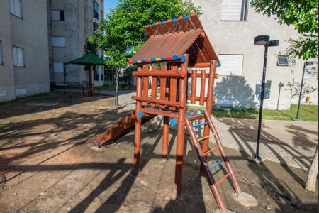Apartamento para alugar com 52m², 2 quartos e 1 vaga Apartamento para alugar com 52m², 2 quartos e 1 vagaÁrea comum - Playground