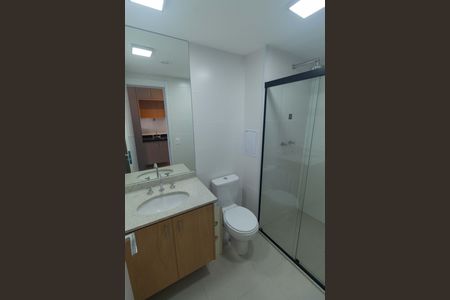 Studio para alugar com 24m², 0 quarto e sem vaga Studio para alugar com 24m², 0 quarto e sem vagaBanheiro