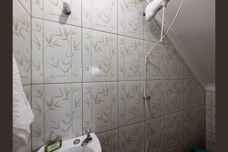 Casa à venda com 300m², 3 quartos e 2 vagas Casa à venda com 300m², 3 quartos e 2 vagasBanheiro