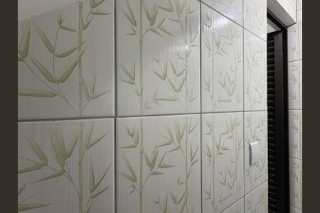 Casa à venda com 300m², 3 quartos e 2 vagas Casa à venda com 300m², 3 quartos e 2 vagasBanheiro