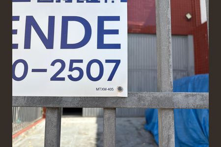 Casa à venda com 300m², 3 quartos e 2 vagas Casa à venda com 300m², 3 quartos e 2 vagasPlaca MTXM-405