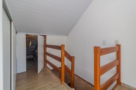 Casa para alugar com 210m², 3 quartos e 3 vagas Casa para alugar com 210m², 3 quartos e 3 vagasSotão