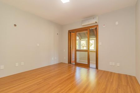 Casa para alugar com 210m², 3 quartos e 3 vagas Casa para alugar com 210m², 3 quartos e 3 vagasQuarto 1