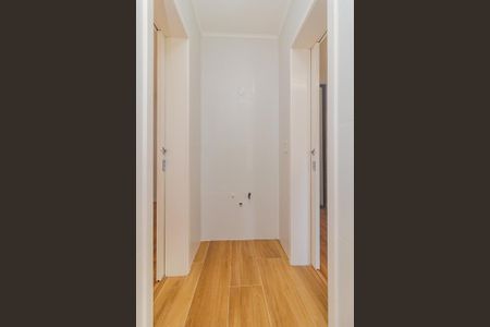 Casa para alugar com 210m², 3 quartos e 3 vagas Casa para alugar com 210m², 3 quartos e 3 vagasBanheiro americano (quarto 2 e 3)