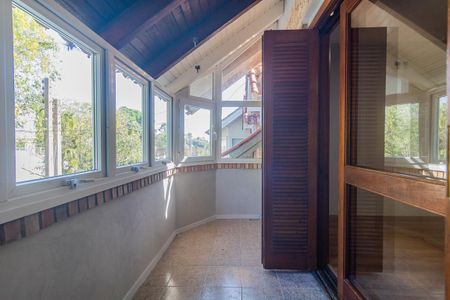 Casa para alugar com 210m², 3 quartos e 3 vagas Casa para alugar com 210m², 3 quartos e 3 vagasQuarto 1 - Varanda