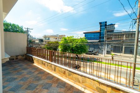 Casa para alugar com 153m², 3 quartos e 2 vagasVaranda