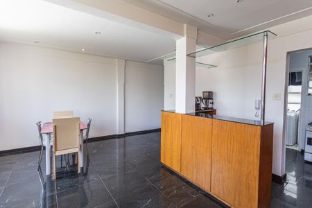 Apartamento à venda com 106m², 3 quartos e 1 vagaSala