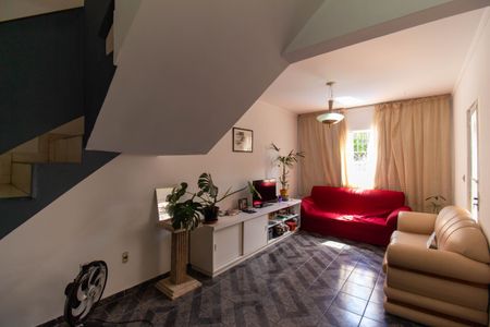 Sala de casa à venda com 4 quartos, 198m² em Engenhoca, Niterói