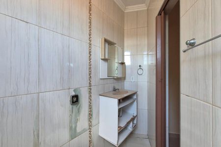 Casa para alugar com 360m², 4 quartos e 3 vagas Casa para alugar com 360m², 4 quartos e 3 vagasBanheiro