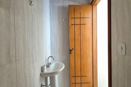 Casa para alugar com 360m², 4 quartos e 3 vagas Casa para alugar com 360m², 4 quartos e 3 vagasBanheiro da Suíte