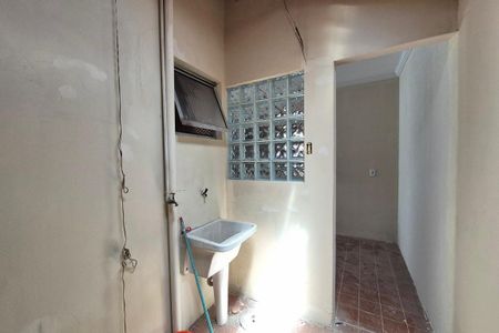 Casa para alugar com 360m², 4 quartos e 3 vagas Casa para alugar com 360m², 4 quartos e 3 vagasÁrea de Serviço