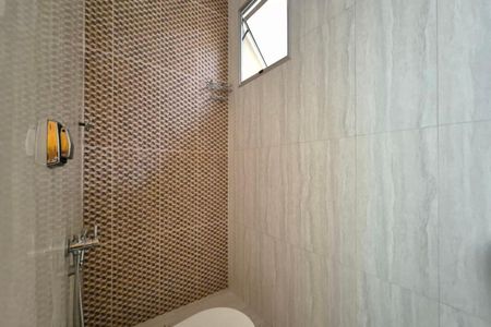 Casa para alugar com 360m², 4 quartos e 3 vagas Casa para alugar com 360m², 4 quartos e 3 vagasBanheiro da Suíte