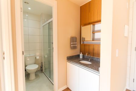 Apartamento à venda com 36m², 2 quartos e sem vaga Apartamento à venda com 36m², 2 quartos e sem vagaBanheiro