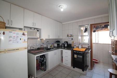 Apartamento para alugar com 74m², 2 quartos e 1 vagaCozinha