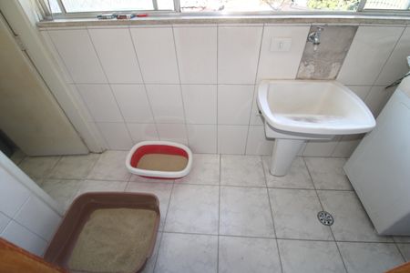 Apartamento para alugar com 74m², 2 quartos e 1 vagaÁrea de Serviço