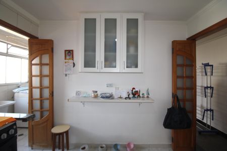 Apartamento para alugar com 74m², 2 quartos e 1 vagaCozinha