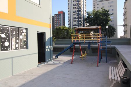 Apartamento para alugar com 74m², 2 quartos e 1 vagaÁrea Comum