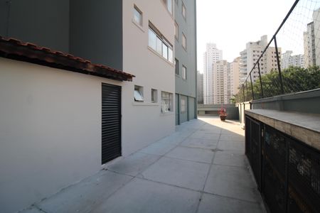 Apartamento para alugar com 74m², 2 quartos e 1 vagaÁrea Comum