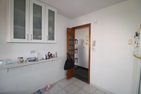 Apartamento para alugar com 74m², 2 quartos e 1 vagaCozinha