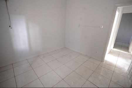 Casa para alugar com 100m², 4 quartos e 1 vaga