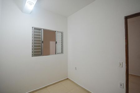 Casa para alugar com 40m², 2 quartos e sem vaga Casa para alugar com 40m², 2 quartos e sem vagaQuarto 1