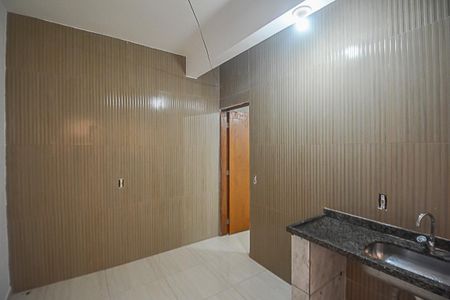 Casa para alugar com 40m², 2 quartos e sem vaga Casa para alugar com 40m², 2 quartos e sem vagaSala/Cozinha