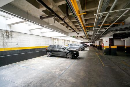 Apartamento à venda com 43m², 1 quarto e 1 vaga Apartamento à venda com 43m², 1 quarto e 1 vagaGaragem