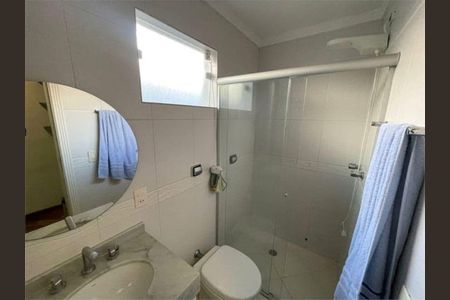 Casa à venda com 300m², 4 quartos e 7 vagasBanheiro