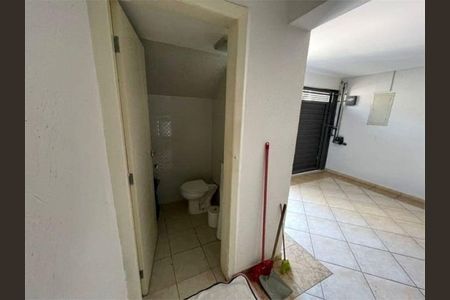 Casa à venda com 300m², 4 quartos e 7 vagasÁrea Comum