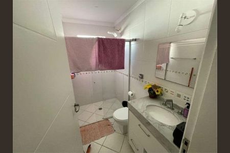 Casa à venda com 300m², 4 quartos e 7 vagasBanheiro