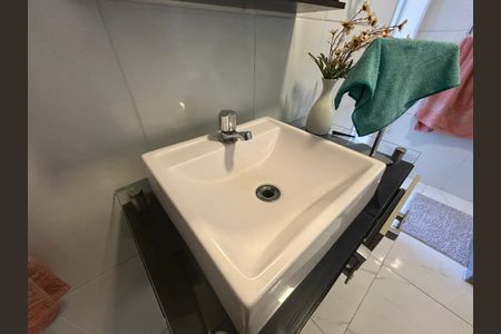 Apartamento à venda com 57m², 1 quarto e sem vagaBanheiro