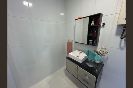 Apartamento à venda com 57m², 1 quarto e sem vagaBanheiro