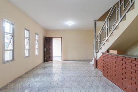 Casa para alugar com 270m², 3 quartos e 2 vagas