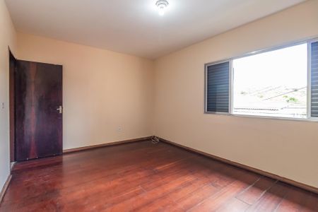 Casa para alugar com 270m², 3 quartos e 2 vagas