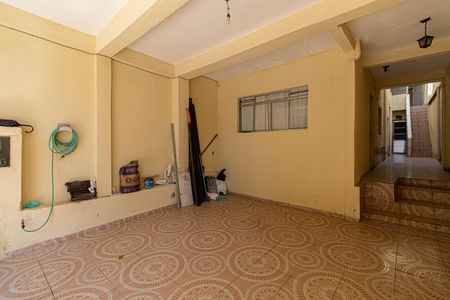 Garagem de casa à venda com 3 quartos, 139m² em Limoeiro, São Paulo