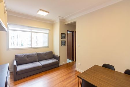 Sala  de apartamento para alugar com 2 quartos, 50m² em Centro, Osasco