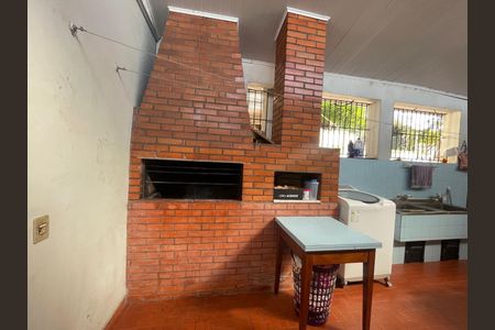 Casa à venda com 234m², 5 quartos e 6 vagas