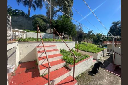 Casa à venda com 234m², 5 quartos e 6 vagas