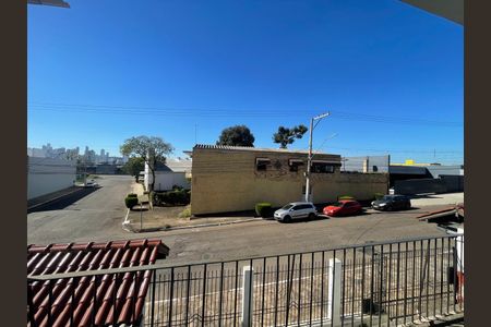 Casa à venda com 234m², 5 quartos e 6 vagas