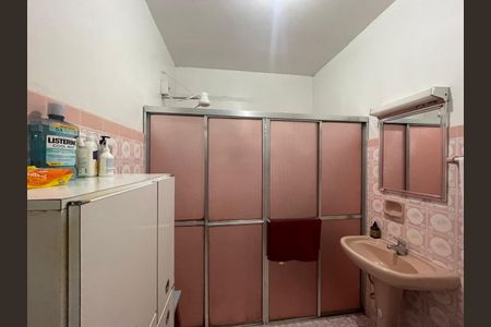 Casa à venda com 234m², 5 quartos e 6 vagas