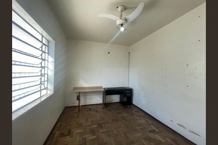 Casa à venda com 234m², 5 quartos e 6 vagas