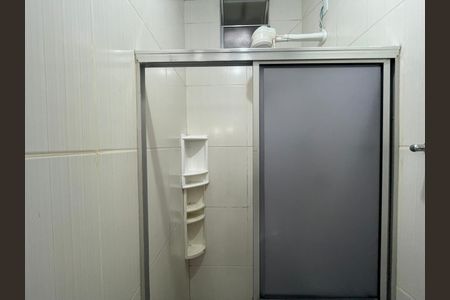 Casa à venda com 234m², 5 quartos e 6 vagas